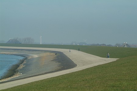Noordwest Friesland: polders, dijken en terpenland