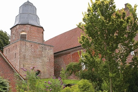 Sankt Vincenz und Gertrud-Kirche (evangelisch-lutherisch)