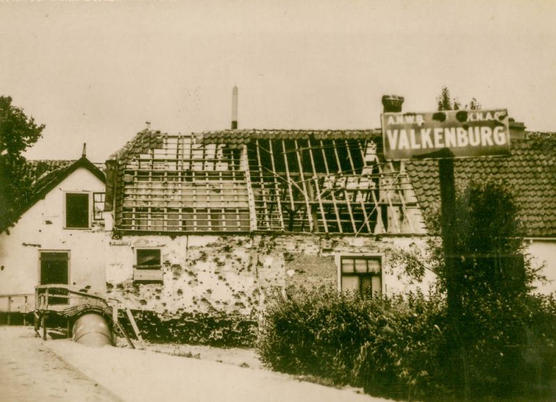 Ringweg, voorheen Sluissteeg 2 - Zaal de Vries