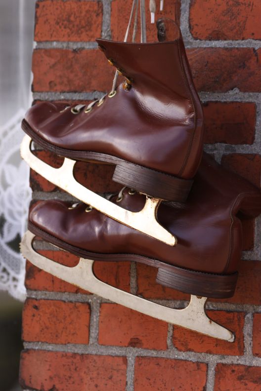 Schaatsen aan de muur in Franeker